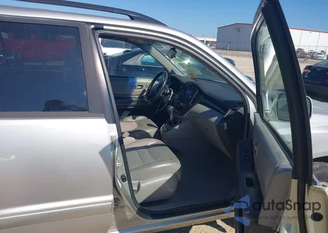 2001 Toyota Highlander V6 from USA, damaged, VIN JTEHF21A710031618